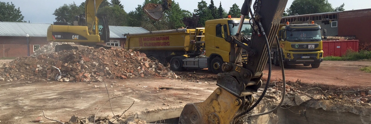 Abbrucharbeiten_Brake_Mohrmann_Oldenburg_Container